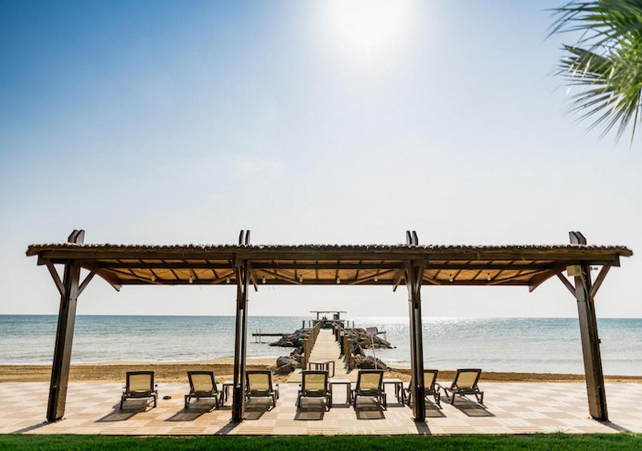 Relaxing Beachfront Appartement Vokolidha